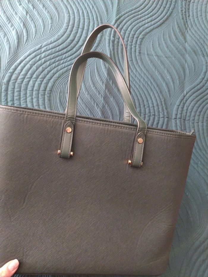 Grand sac vert neuf H&M - photo numéro 2