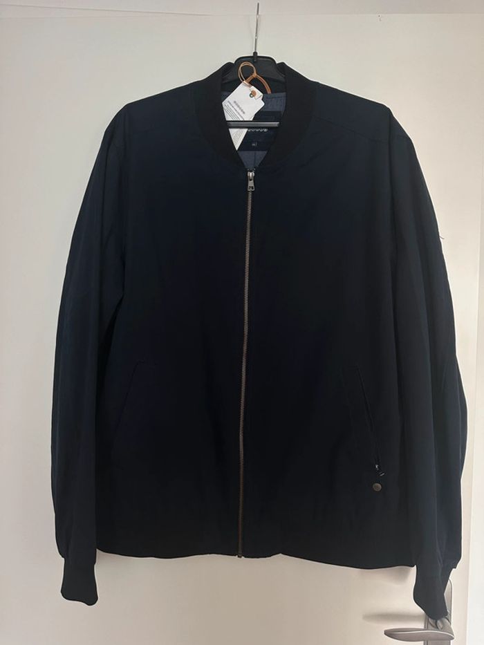 Magnifique blouson de type bomber, neuf avec étiquettes. - photo numéro 8
