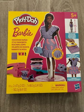 Barbie Play-Doh style fashionista Hasbro