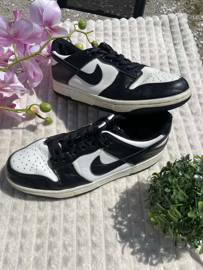 Nike Dunk Low taille 39 – bon état avec quelques défauts - photo numéro 2