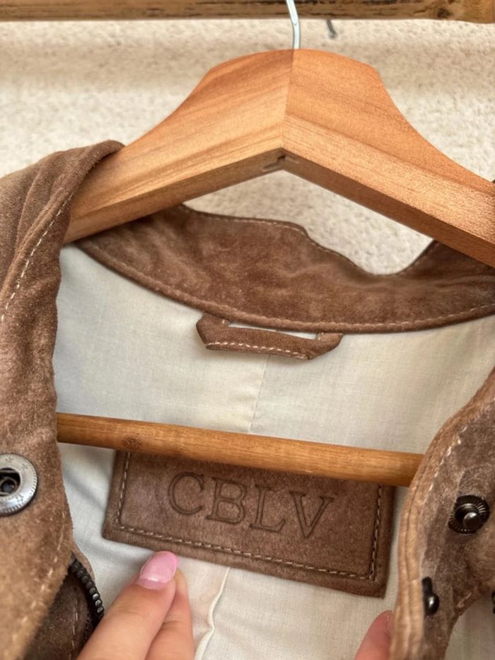 Blouson en croûte de cuir de porc CBLV taille 40 - photo numéro 6