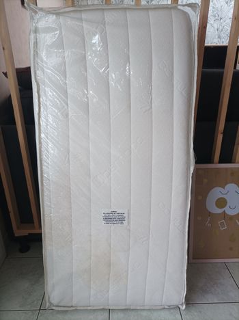 Matelas bébé