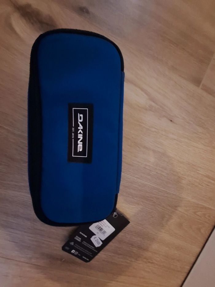 🎒 Trousse Dakine School Case 🎒 Trousse - photo numéro 5