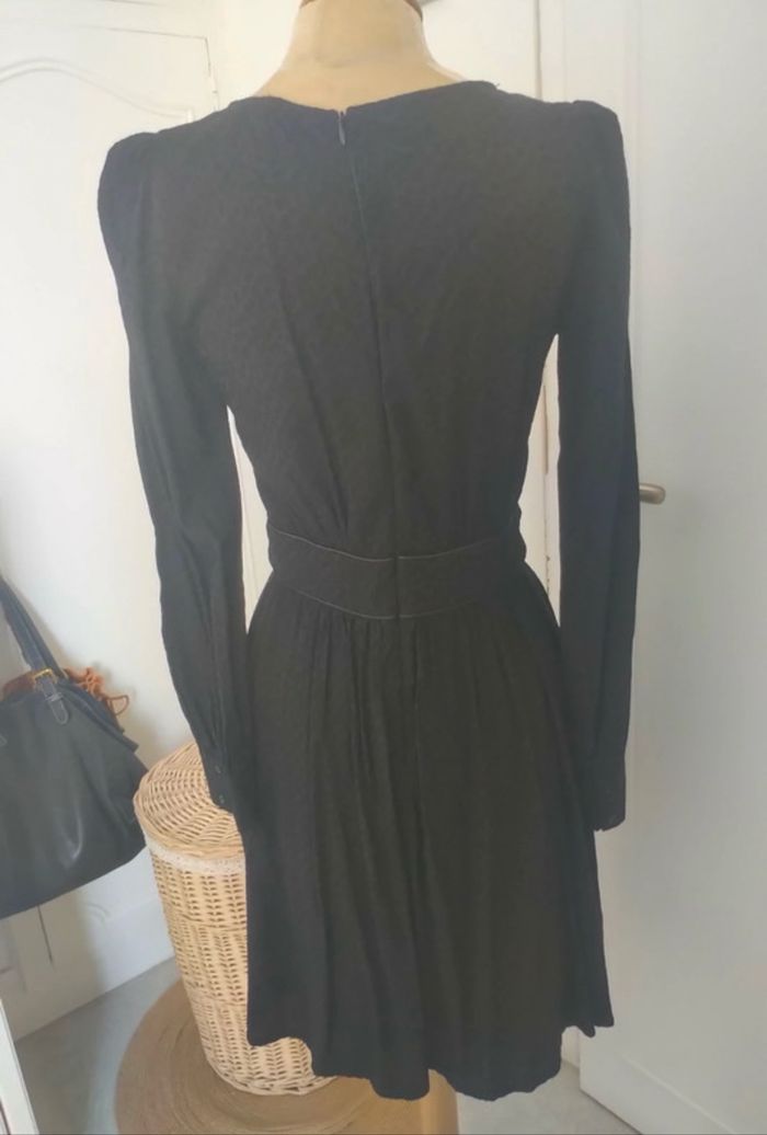 Robe noire Sinequanone taille 38 - photo numéro 2