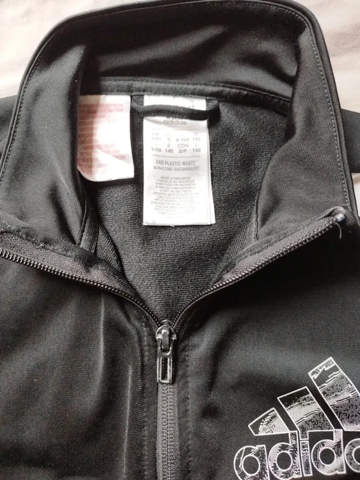 Veste adidas 9/10 ans - photo numéro 2