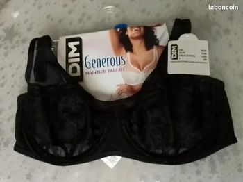 Soutien-gorge avec armatures broderie noire DIM Generous taille 90B Neuf avec étiquette