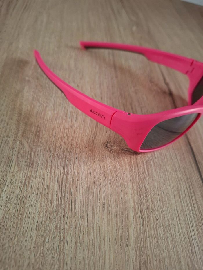 Lunette de soleil fille enfant marque cairn en bon état - photo numéro 2