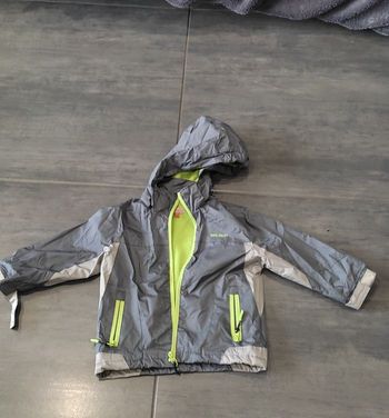 K-way en  2 ans état comme neuf