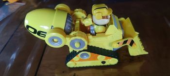 Ruben et sa pelleteuse