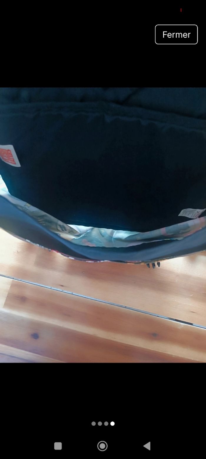 Sac Eastpak bandoulière - photo numéro 4