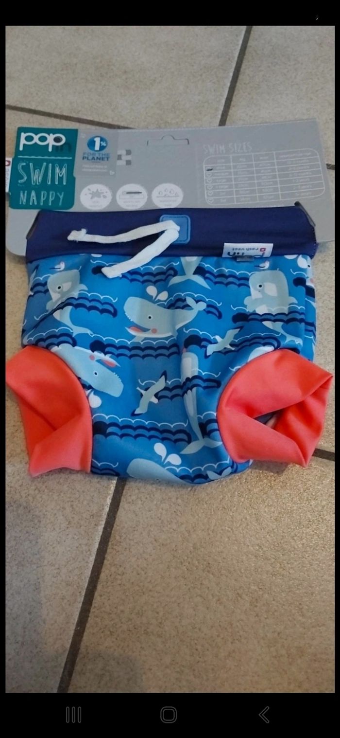 Couche de piscine