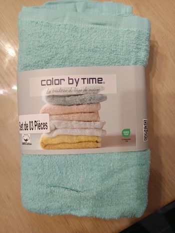 Lot de 3 serviettes neuf