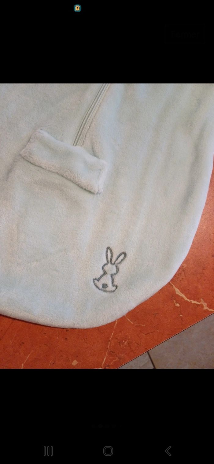 Gilet bébé taille 0 / 3 mois - photo numéro 2