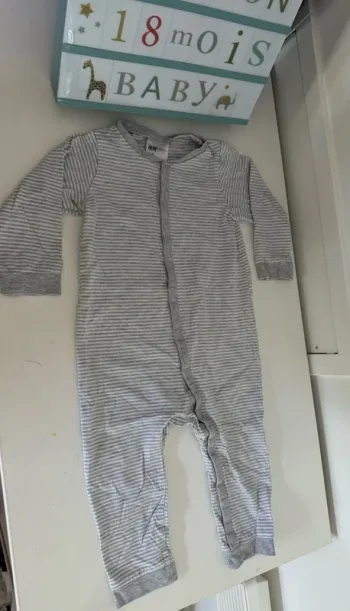 Pyjama léger 12-18 mois