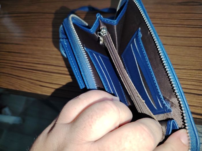 Pochette portefeuille et téléphone - photo numéro 3