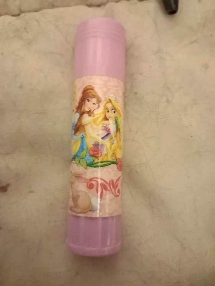 Tube de colle Princesse