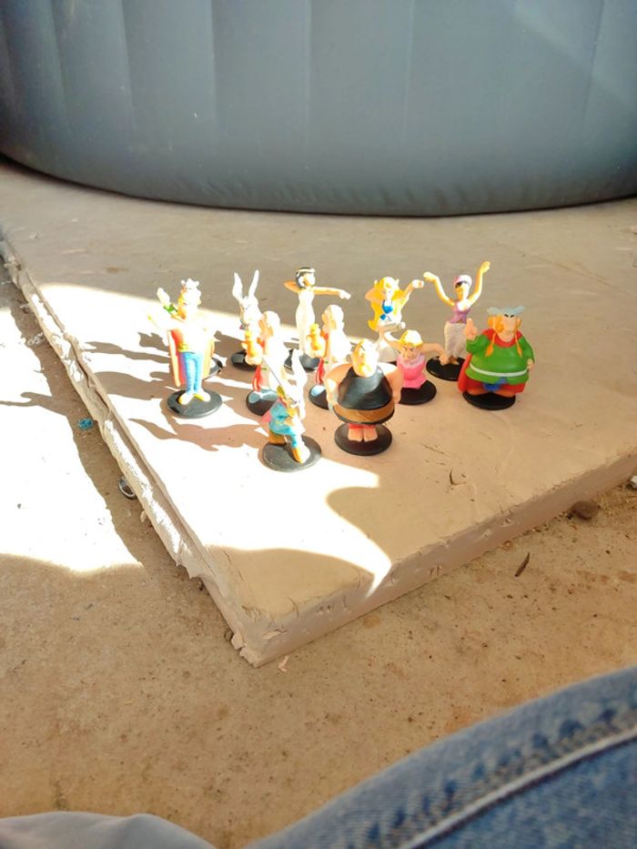 Figurines - photo numéro 2