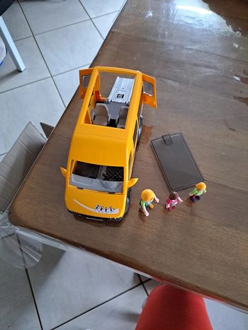 Bus scolaire playmobil
