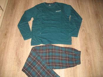 PYJAMA 2 PCS : TEE SHIRT ML VERT FONCÉ + PANTALON CARREAUX "ARMAND THIERY" - TAILLE S - n°07