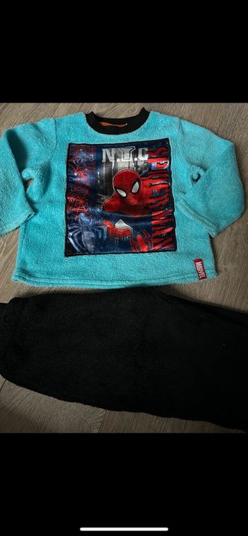 Pyjama 2 pièces Spiderman Marvel 3 ans
