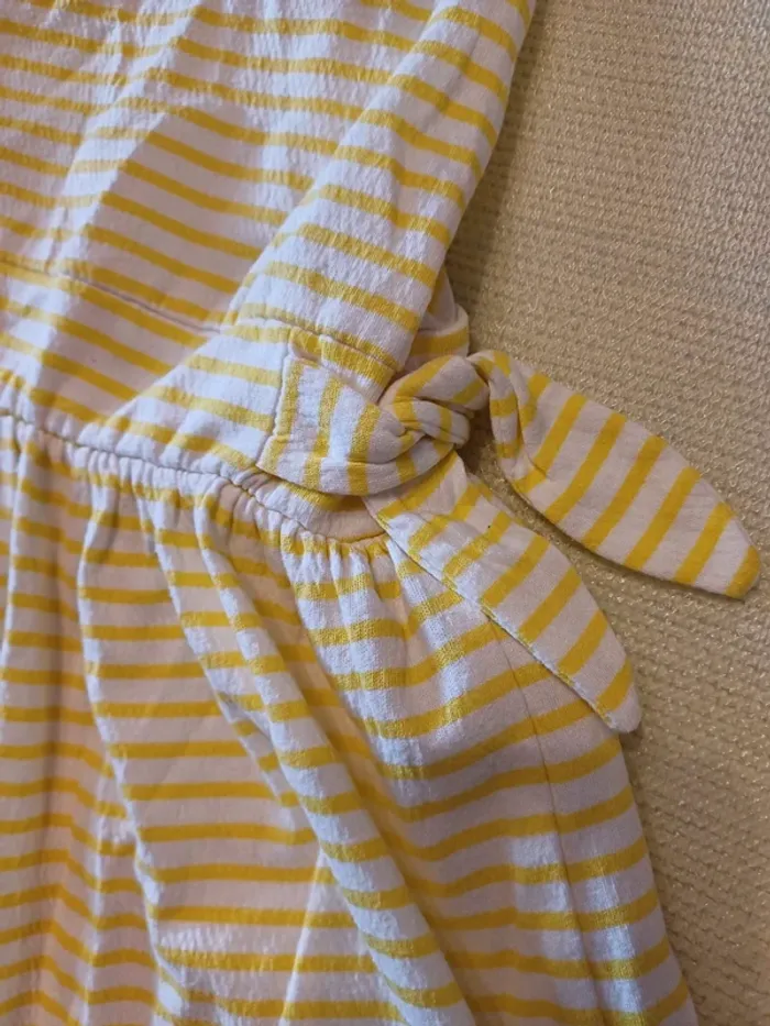 Robe 6 ans - photo numéro 3