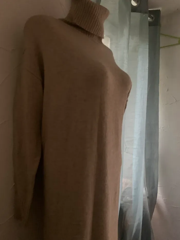 Robe Vila longue beige col roulé taille M taille 38 - photo numéro 4