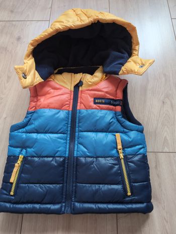 Doudoune avec capuche 