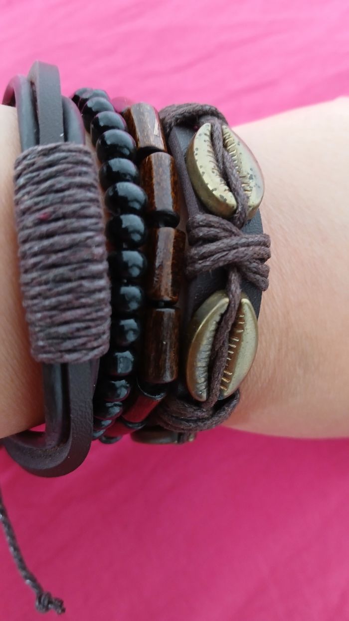 Lots de 4 bracelets +montre - photo numéro 4