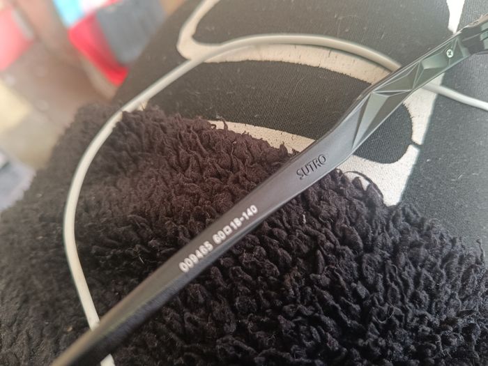 Lunette de soleil - photo numéro 7