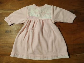 Robe rose manches longues
6 mois 
Absorba
Vintage