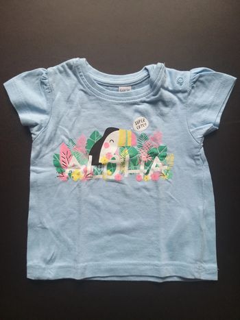 Joli t-shirt manche courte en 3 mois