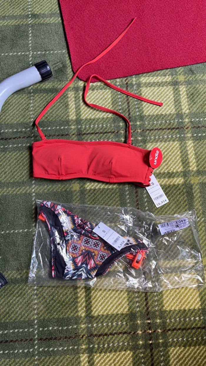 Très jolie maillot de bain taille S