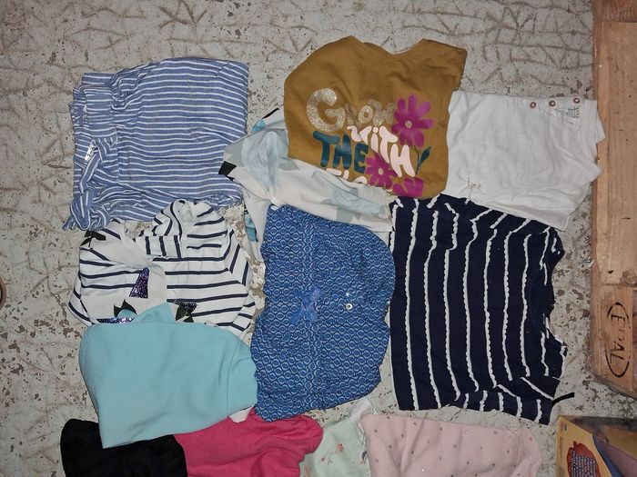 Lots vêtements - photo numéro 2