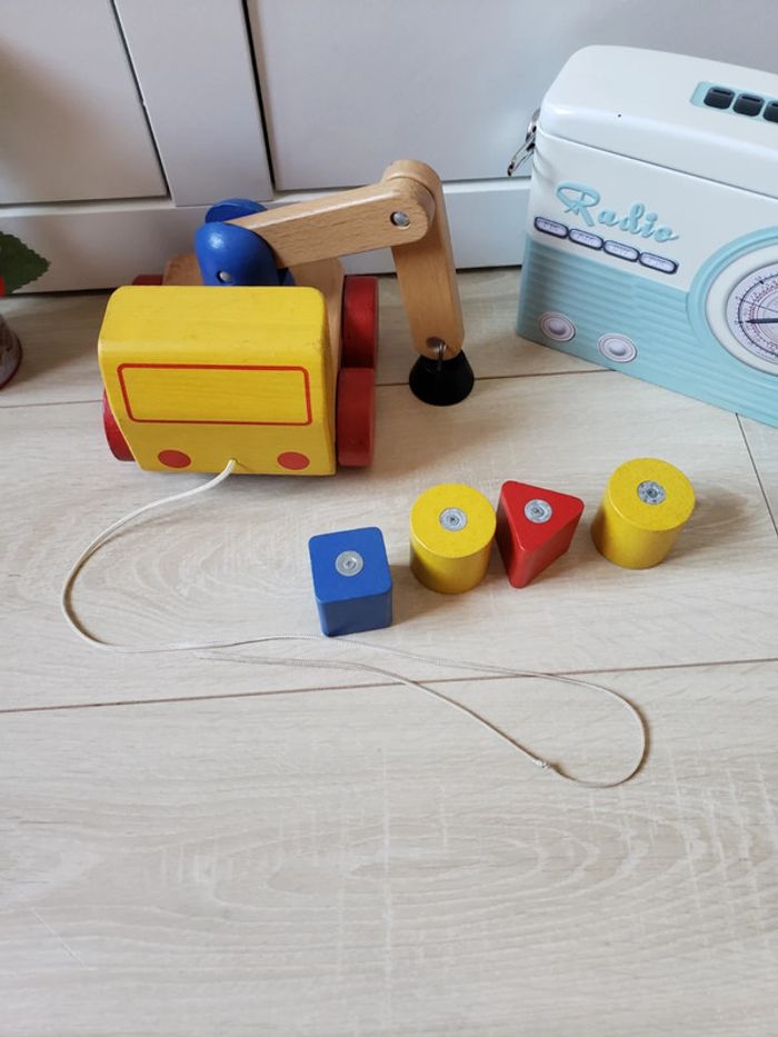 Camion en bois 🎀 4€ - photo numéro 3