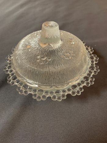 Bonbonnière/sucrier en verre