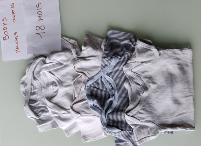 Lot de vêtements 18mois - photo numéro 6
