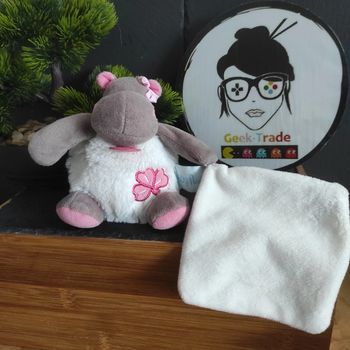 Doudou Baby Nat Hippopotame Mouchoir Zoe Trefle Rose Pantin Blanc BN081 #geektradedoudou