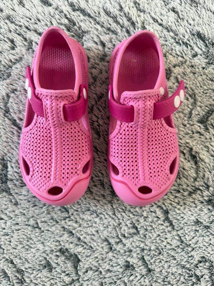 Chaussures style crocs - taille 29 - photo numéro 2