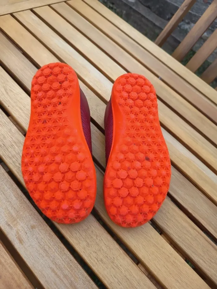 Paire de crampons a scratch de foot kipsta pointure 28 - photo numéro 6