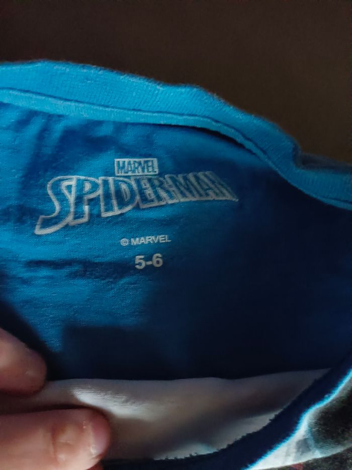 Pyjama garçon fin 5.6 ans - photo numéro 4