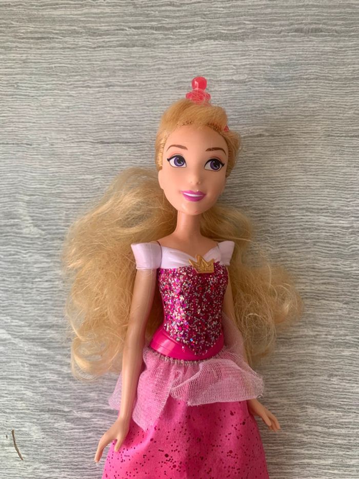 Barbie Disney Princesse Aurore - photo numéro 3