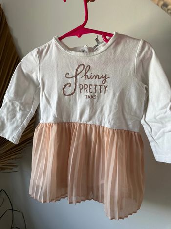 Robe ikks taille 18 mois