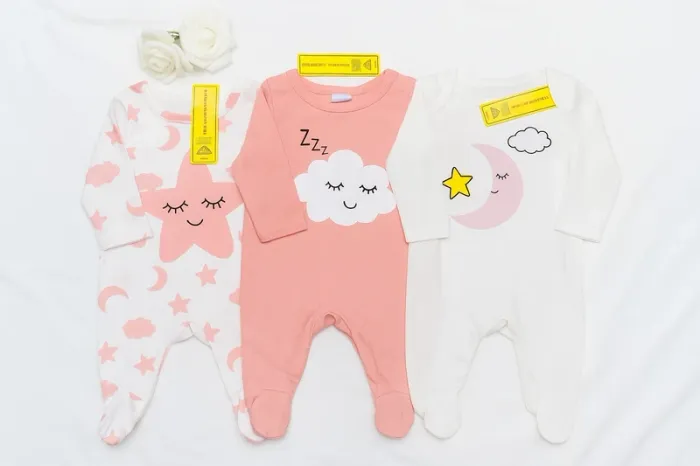 Très beau lot de 3 pyjama léger à longue manche bébé fille
