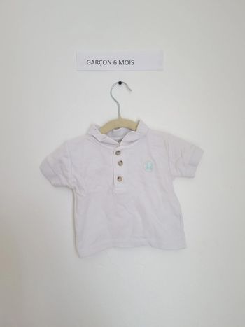 T-shirt polo