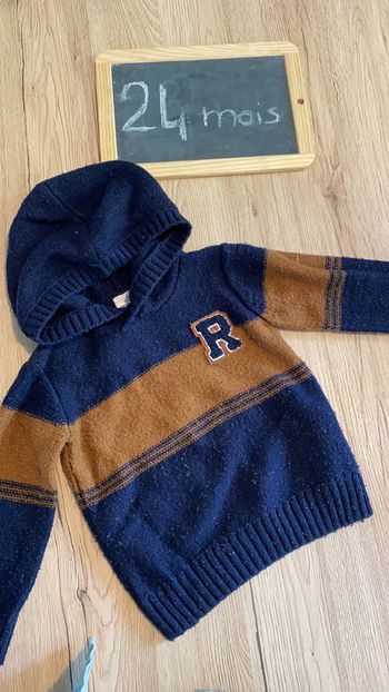 Pull à capuche