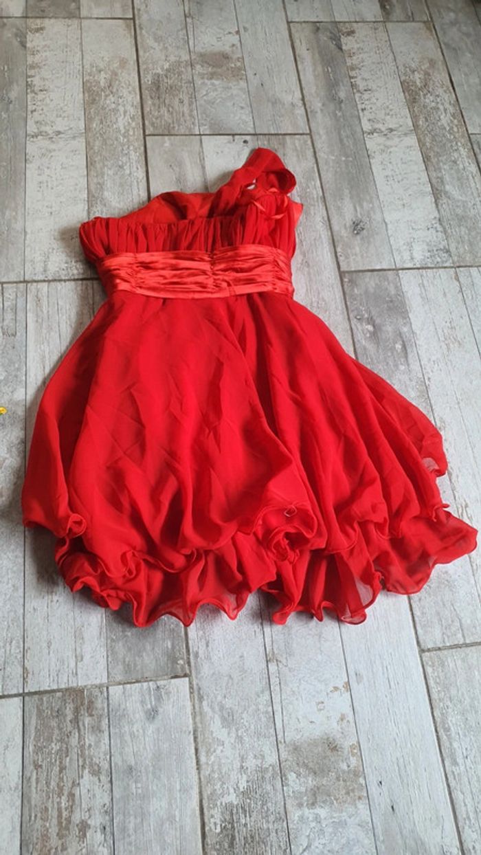 Magnifique robe dolce vitæ taille 38 mais convient à un 34 en très bon état - photo numéro 13