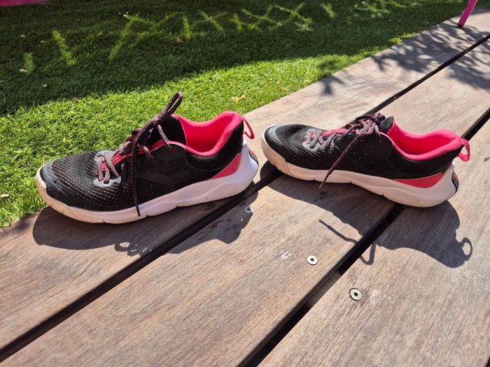 Baskets fille 36 Decathlon, TBE 👟 - photo numéro 5