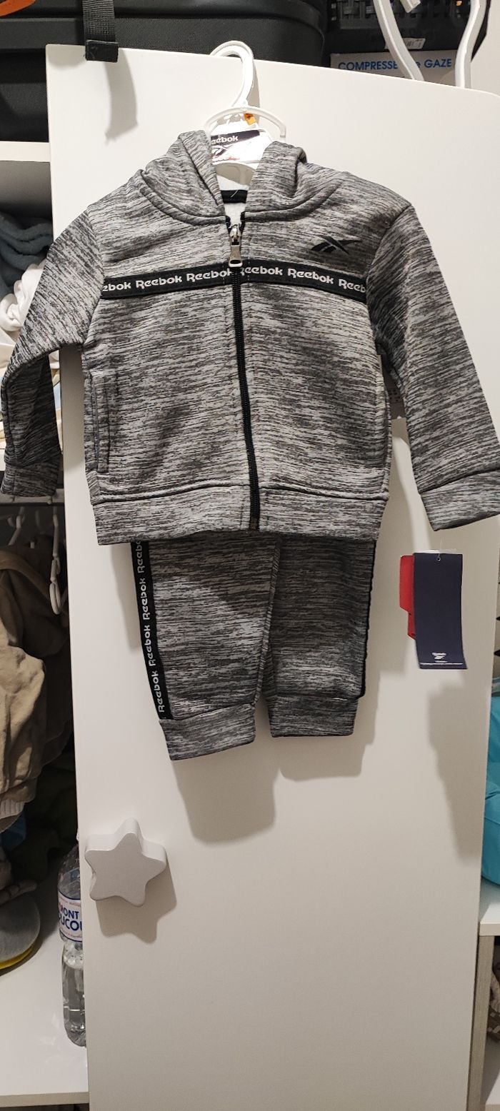 Ensemble bebe