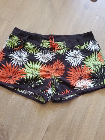 Short femme M