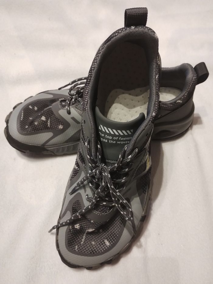 👟 Chaussures aqua, running, (T/44) - photo numéro 2